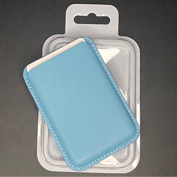 IPhone magnetic magsafe leather wallet for 12 13 14 - Picture 1 of 6